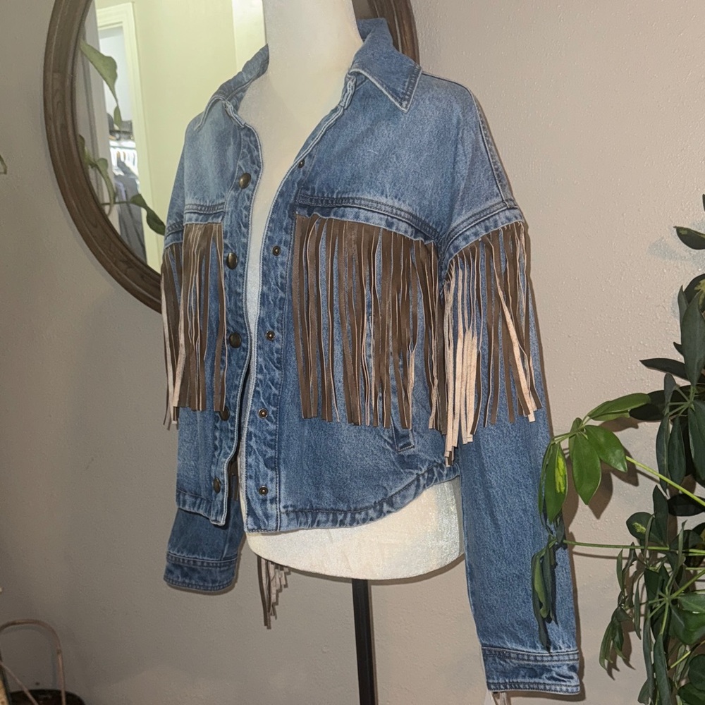 BLANK NYC Western Fringe Denim Jacket - Picture 2 of 8